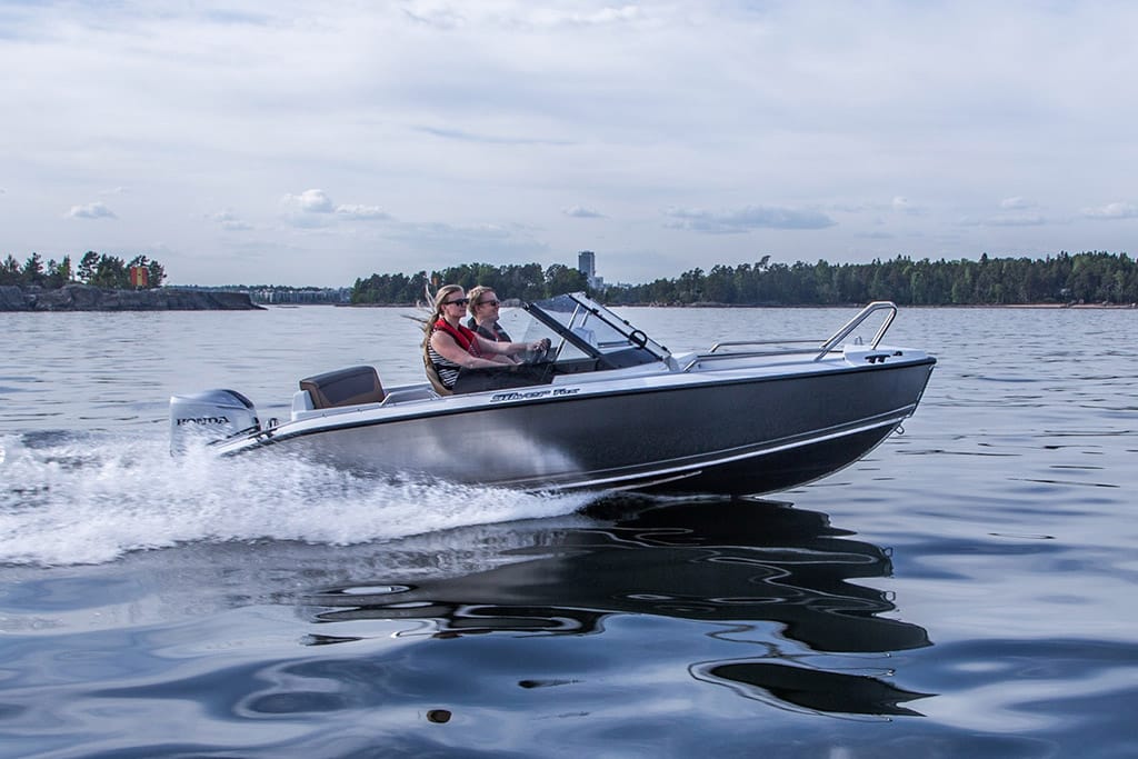 Silver-Fox-BR_01 Baylinder-C21 Draufsicht im Wasser